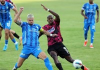Süper Lig'de bir teknik adam daha istifa etti: ''Oyuncular bilerek yapmıyor''