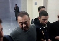 Yasa dışı bahse teşvik iddiası: Serdar Ortaç ve Mehmet Ali Erbil'e ev hapsi verildi