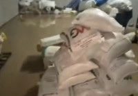 Tarsus’ta sağanak yağmur; ekili arazi, depo ve evleri su bastı