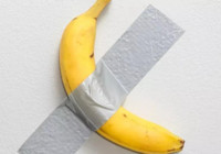 Duvara bantlanmış muz 6,2 milyon dolara satıldı