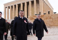 Bakan Tekin'den öğretmenlerle Anıtkabir ziyareti: Evlatlarımızı nitelikli şekilde yetiştirme gayretimiz baki