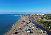 Bedava tatil bitti: Kumköy sahilindeki çardaklar yıkıldı!