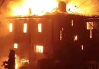 Kastamonu'da alev alev yanan ev küle döndü
