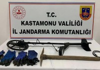 Kastamonu'da kaçak kazı yapan 2 kişi yakalandı
