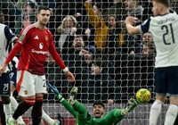 Manchester United'da Altay Bayındır sınıfta kaldı! Yediği gol İngilizleri çıldırttı