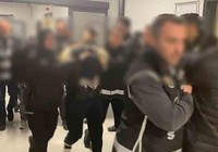 Sahte belgelerle onlarca şirketleri ele geçirdiler! Dolandırıcılık şüphelisi 13 kişi tutuklandı