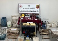 Aksaray'da tarihi eser arayan 5 şüpheli suçüstü yakalandı...