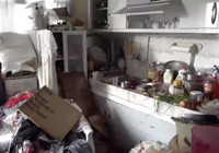 Mersin'de çöp evden 10 kamyon çöp çıktı