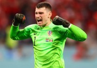 Fenerbahçe Livakovic'ten gelen haberle sarsıldı: Hırvat kaleci sahadan ne kadar uzak kalacak?