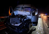 Minibüsün sürücüsü ile 6 Alman turist yaralandı