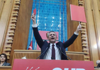 Özgür Özel, Erdoğan'a seslendi: 'Adayımız hazır, hodri meydan'