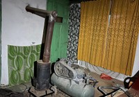 Kaçak kazı şüphelileri binanın altına tünel inşa edip, elektrik hattı döşemiş