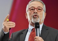 Son depremin ardından konuştu... Naci Görür "Yöneticiler dikkatli olmalı" dedi