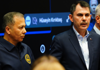 İstanbul depremi sonrası bakanlardan kritik uyarı: Riskli binalara girmeyin!