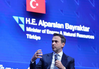 Avrupa’yı sarsan elektrik kesintileri Türkiye’yi etkiler mi? Bakan Bayraktar’dan net açıklama