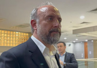 Oyuncu Halit Ergenç aylık gelirini ilk kez mahkemede açıkladı