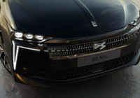 DS N°4’le Fransız rüzgârı esiyor! Şık tasarım, güçlü motorlar ve premium zevk: Audi ve BMW’ye meydan okumaya geliyor