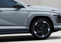 Hyundai bu çılgınlığı bir daha asla yapmaz! Elektrikli modelin fiyatı dibe çekildi