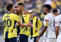 Fenerbahçe - Eyüpspor maçında olay: Taraftarın tepkisine En-Nesyri'den karşılık