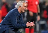 Jose Mourinho muhabire tepki gösterdi: 'İlk günden beri sorularınızın seviyesi aynı'