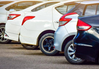 Yarı fiyatına otomobil satıyorlar; Otomobil alacaklara büyük fırsat