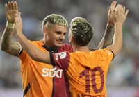 Şampiyon kadronun iki yıldız ismi takımdan ayrıldı; Galatasaray taraftarını yıkan veda