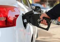 Akaryakıta bir zam daha: Benzin 54 lirayı aştı, motorin 57 liraya dayandı