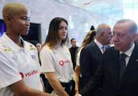 Cumhurbaşkanı Erdoğan, Filenin Sultanları'nı kabul etti: Vargas'tan hediye