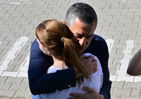 Ferdi Zeyrek'in kızı sınava girdi... Özgür Özel yine Nehir Zeyrek'i yalnız bırakmadı