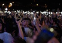 Müzik festivalinde skandal! Fransa'da kadınlara iğneli saldırı!