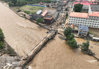 Çin'de şiddetli yağışlar etkisini sürdürüyor; Çok sayıda can kaybı var