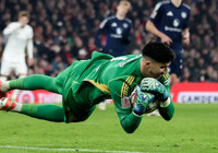 Altay Bayındır Manchester United’dan ayrıldı; Ezeli rakip bombayı patlattı