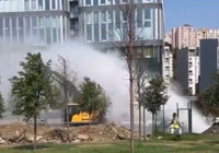 İSKİ'nin çalışması sırasında isale borusu patladı