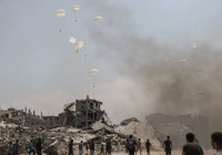 Gazze'de havadan atılan yardımlar can alıyor: Toplam 23 kişi hayatını kaybetti