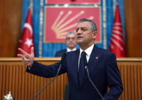 Özgür Özel’den Mansur Yavaş vurgusu: “Yok sayılamaz bir seçenek”