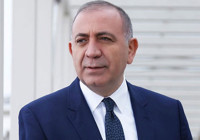 CHP, Gürsel Tekin'den savunma istedi