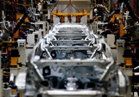 Dev otomotiv firmasına göçmen operasyonu! 457 kişi gözaltına alındı