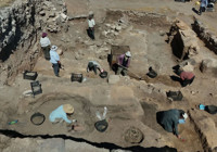 Uluslararası arkeologlar, 77 yıldır Kültepe'yi kazıyor