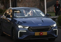 Yeni Togg modelin ilk teslimatı Erdoğan'a: Deneme sürüşü yaptı