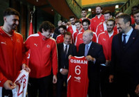 Cumhurbaşkanı Erdoğan, 12 Dev Adam'ı kabul etti