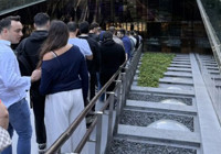 İstanbul'da iPhone 17 kuyruğu