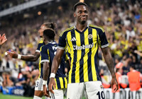 Jhon Duran'dan gelen son haber moralleri bozdu; Fenerbahçe taraftarı ona hasret kaldı