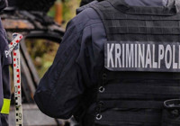 Polis 150 binaya birden girdi! Alman çetelerine karşı kapsamlı operasyon