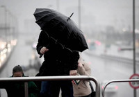 Sıcaklık düşecek, yağışlı hava devam edecek: Yeni haftada hava nasıl olacak?