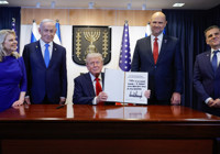 Trump İsrail meclisinde! Ziyaretçi defterine not yazdı: "Harika ve büyük bir gün"