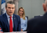 ABD Savaş Bakanı Hegseth'in uçağı İngiltere'ye acil indi