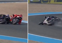 Toprak Razgatlıoğlu'na bilerek çarptı! Skandal hareket