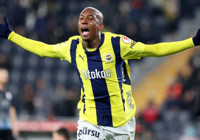 Anderson Talisca, ayrılık iddialarına sosyal medyadan yanıt verdi