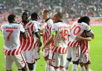 Samsunspor, Dinamo Kiev'e üç attı!