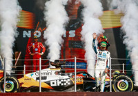 Norris pole’den liderliğe uçtu! Meksika GP zaferiyle Piastri’yi geçti